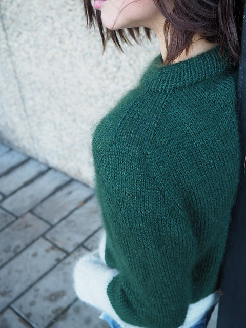 Contrast Sweater Knit Pattern
