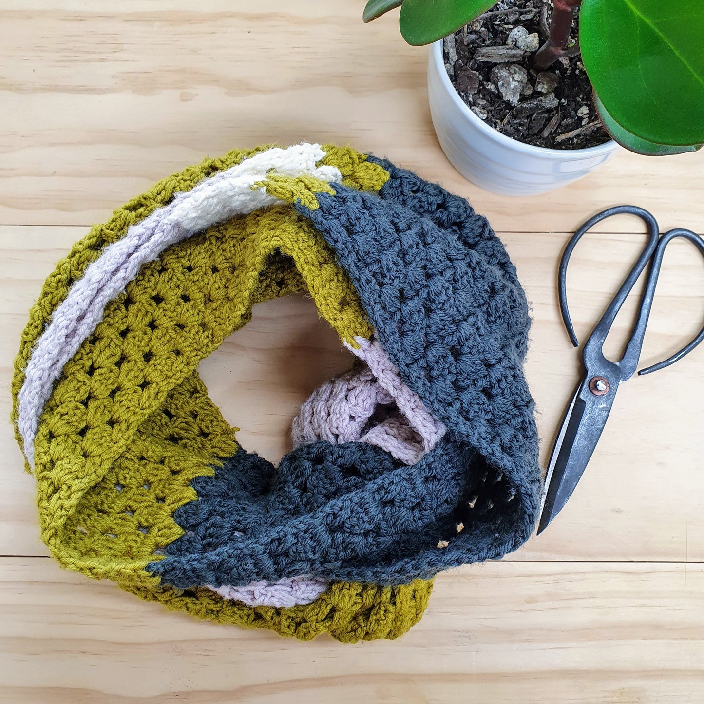 Simple Stripes Scarf Crochet Pattern