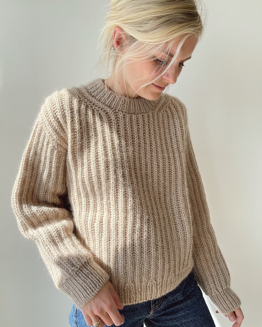 Petite Knit // September Sweater // Ravelry Patterns